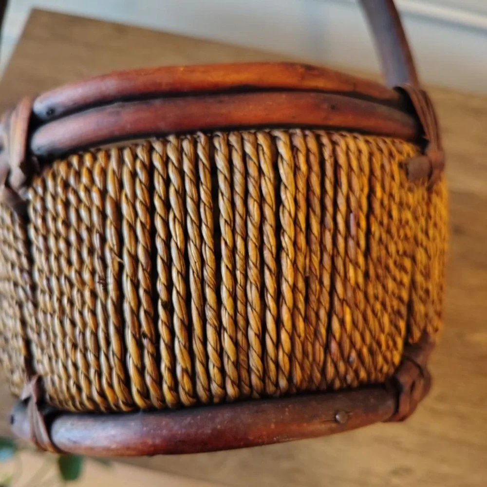 Vtg Chinese Woven Willow Bentwood Rice Gathering Basket Small Home Decor Basket